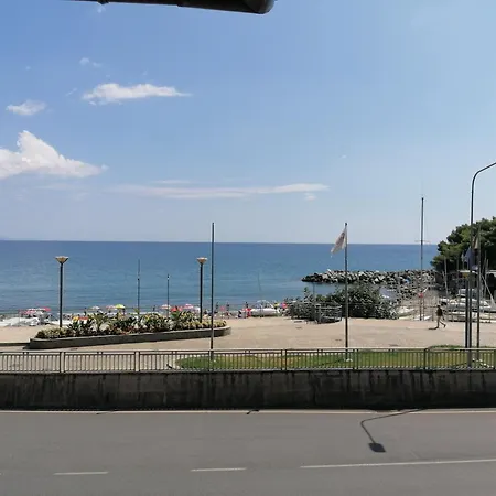 Figoli Apartahotel Arenzano